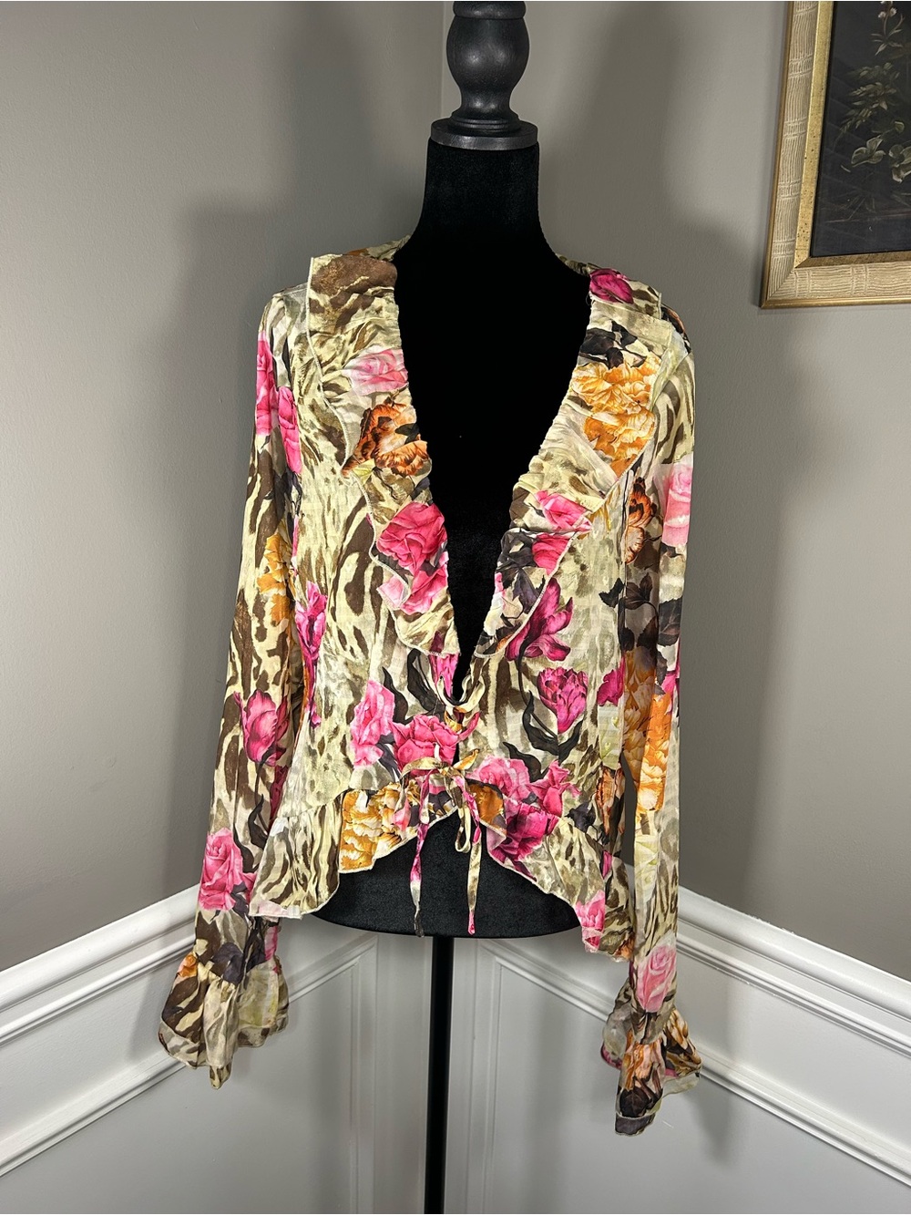 NWT PrettyLittleThing Plus Floral Animal Print Lace-Up Boho Ruffle Top Size 12
